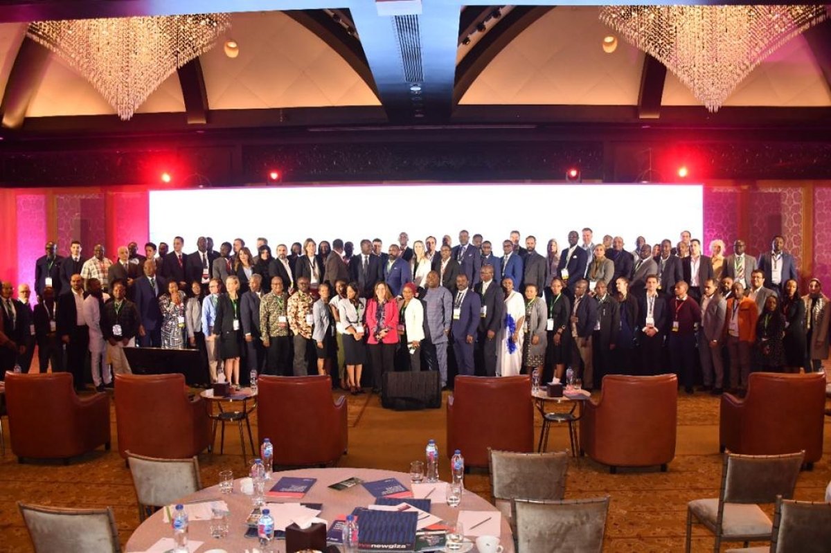 "صندوق الإسكان الاجتماعي" يحصل على جائزة "SHARKROOM" لأفضل الابتكارات والمبادرات في مجال الإسكان على مستوى القارة الأفريقية