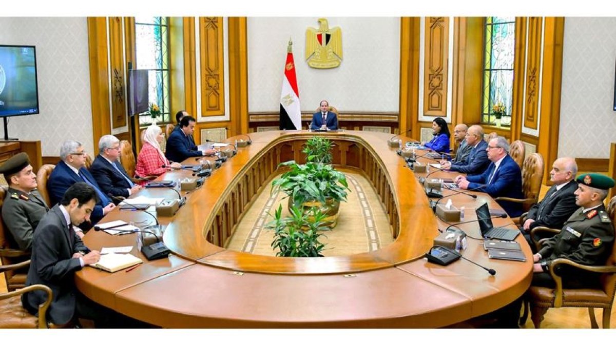 الرئيس السيسي يتابع توطين صناعة الأطراف الصناعية والأجهزة التعويضية