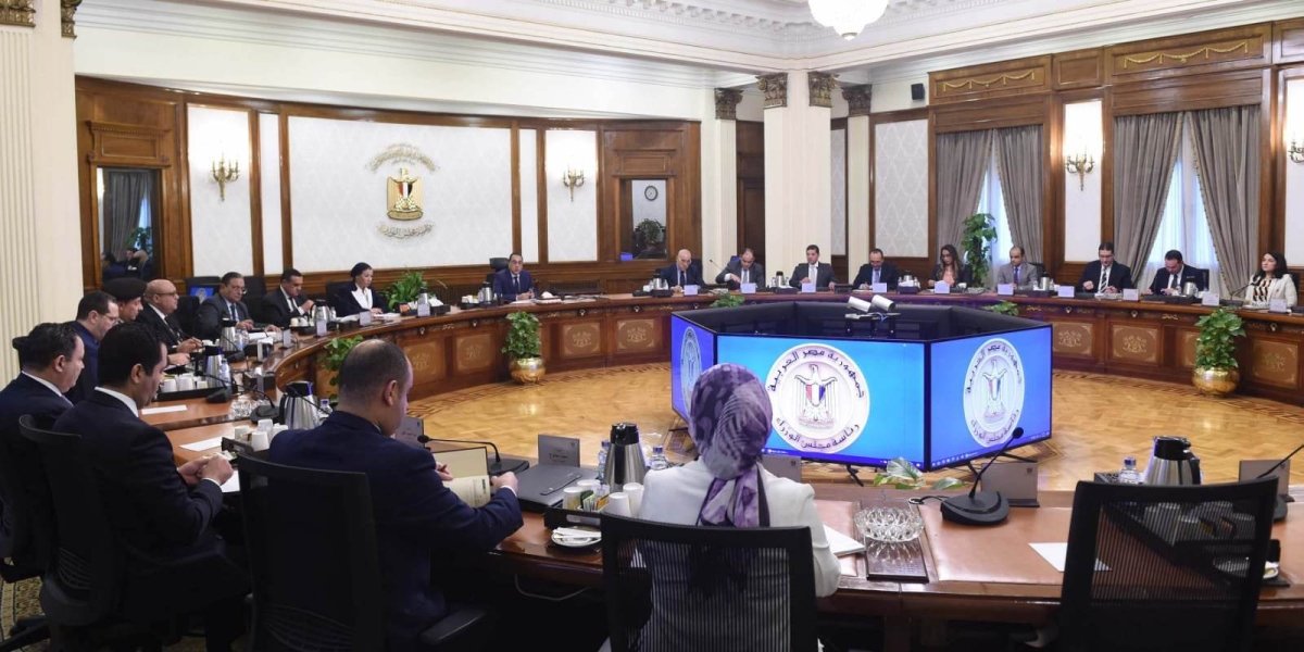 تمهيدا لعرضها على مجلس الوزراء.. اللجنة العليا لمنح موافقات "الرخصة الذهبية" توافق على 8 مشروعات 