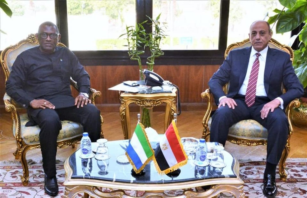 وزير الطيران خلال لقائه بسفير سيراليون: تعزيز التعاون مع الأشقاء الأفارقة فى مقدمة الأولويات