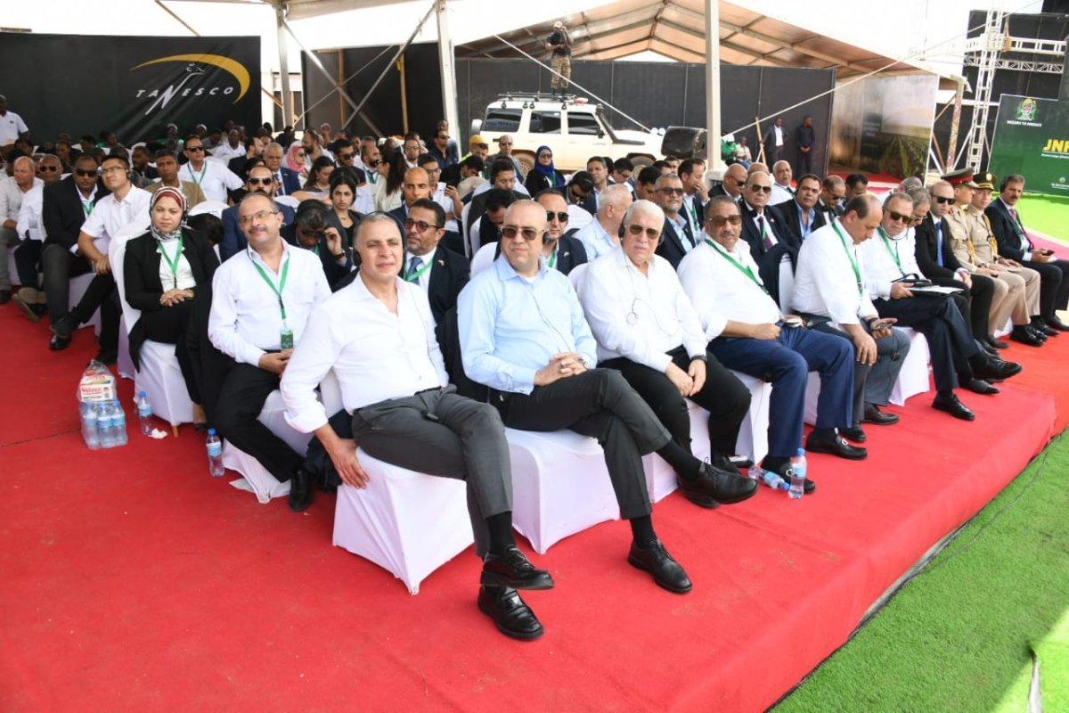 "الجزار" يهنئ رئيسة وشعب تنزانيا الشقيق بالاحتفال ببدء ملء خزان مياه مشروع محطة وسد جوليوس نيريرى