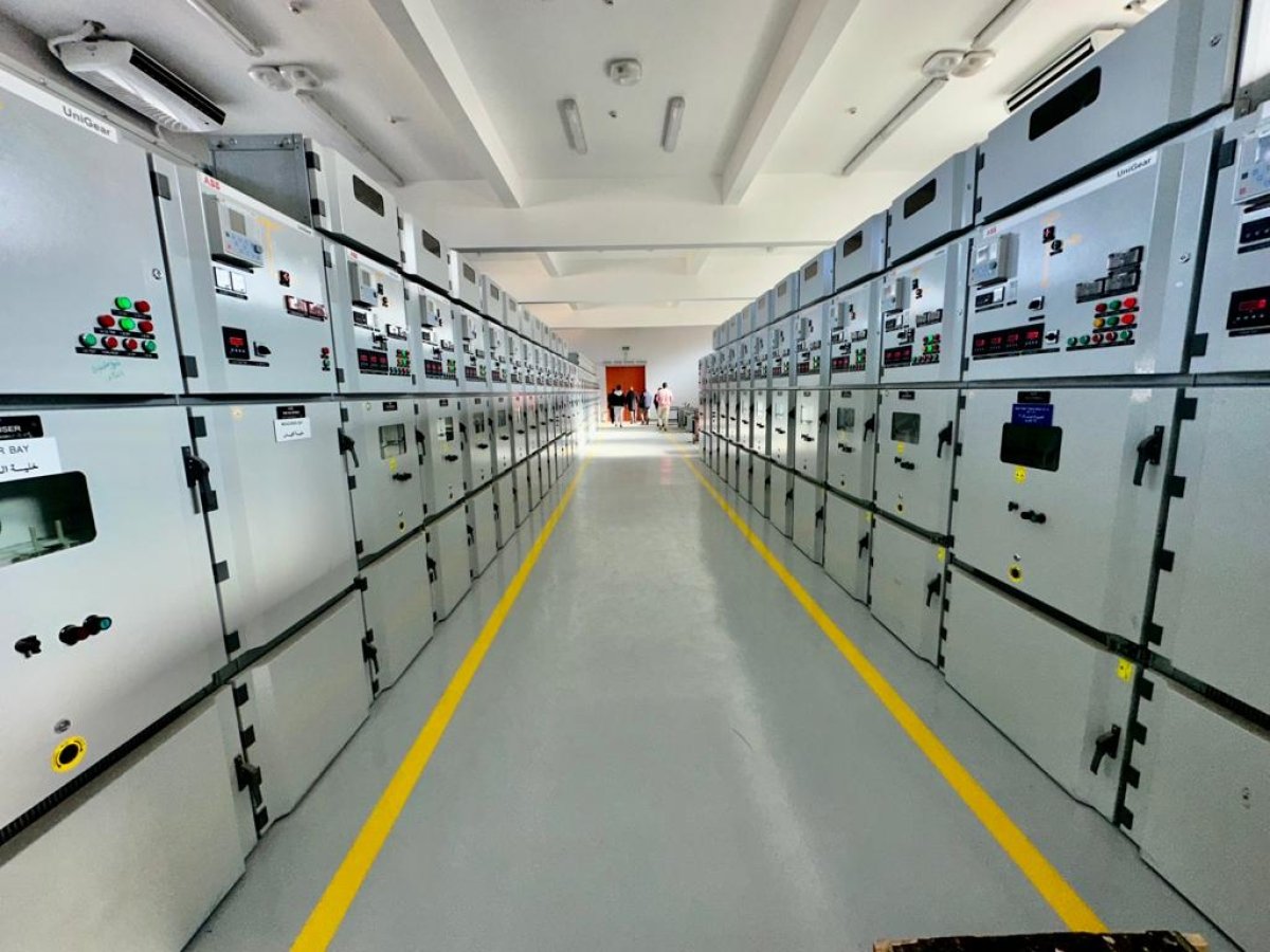 وزير الإسكان: إطلاق التيار الكهربائي لتغذية منطقة المطورين الجنوبية بمساحة 6 ملايين م2 بمدينة "العاشر من رمضان