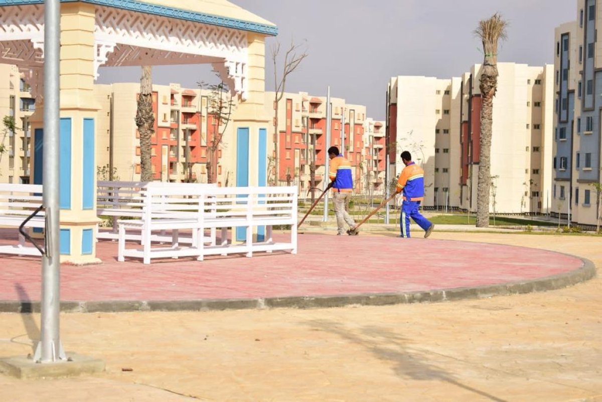 رئيس الجهاز: حملة نظافة موسعة وأخرى لتنفيذ قرارات غلق وتشميع لأنشطة مخالفة بمدينة أكتوبر الجديدة