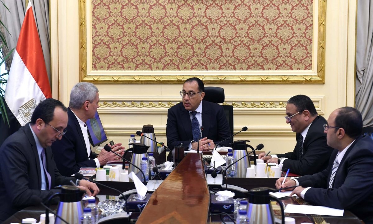 "مدبولي" يتابع عددا من ملفات عمل هيئة الشراء الموحد