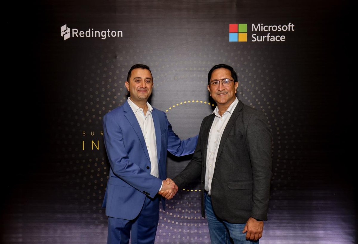 ريدنجتون الخليج الموزع الرسمي لمنتجات مايكروسوفت تطرح عدد من الحواسيب المحمولة المتطورة من فئة "سيرفس"