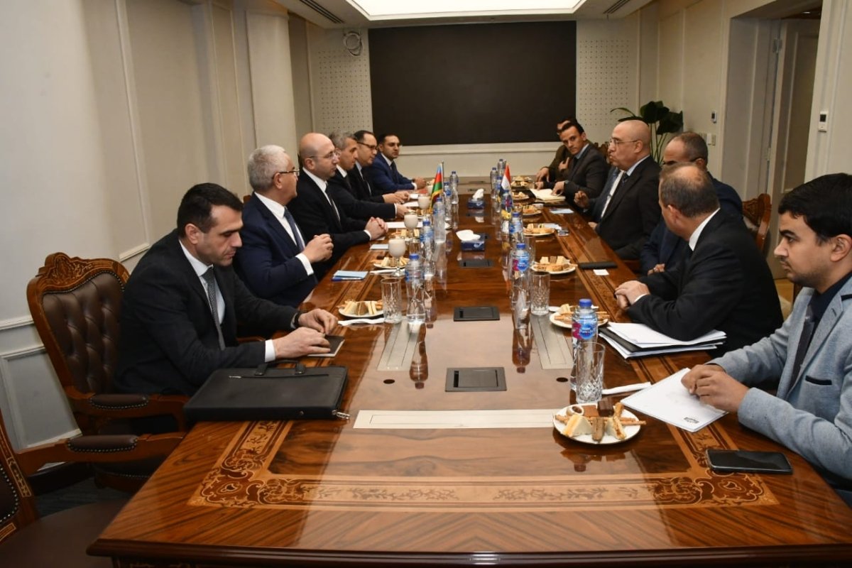 وزير الإسكان يعرض على نظيره الأذربيجاني التجربة العمرانية التى تشهدها الدولة المصرية فى عهد الرئيس السيسي