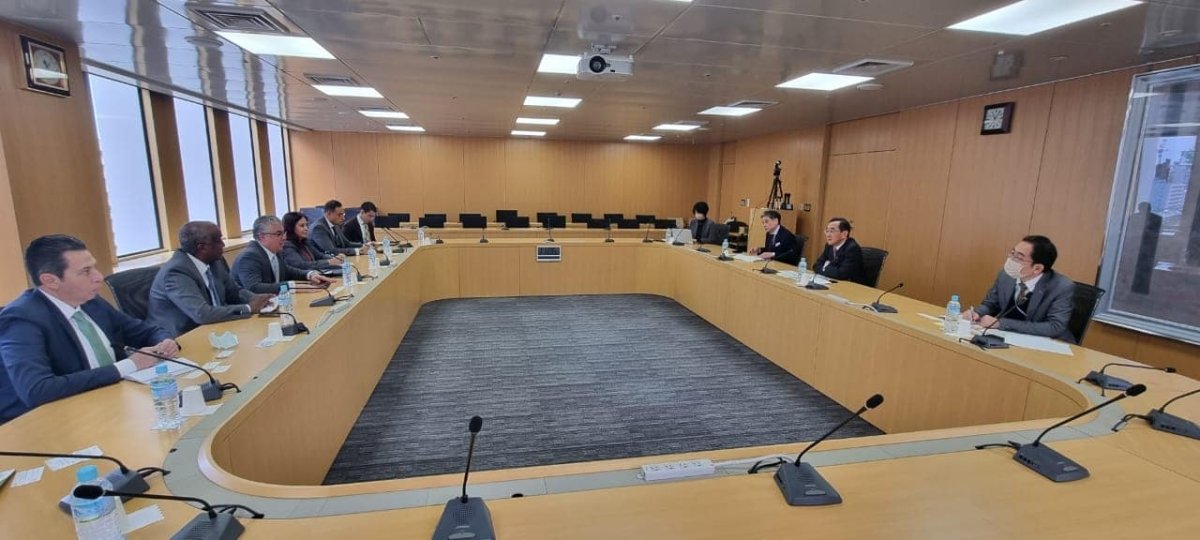 وفد اقتصادية قناة السويس يبحث التعاون مع جيترو اليابانية  