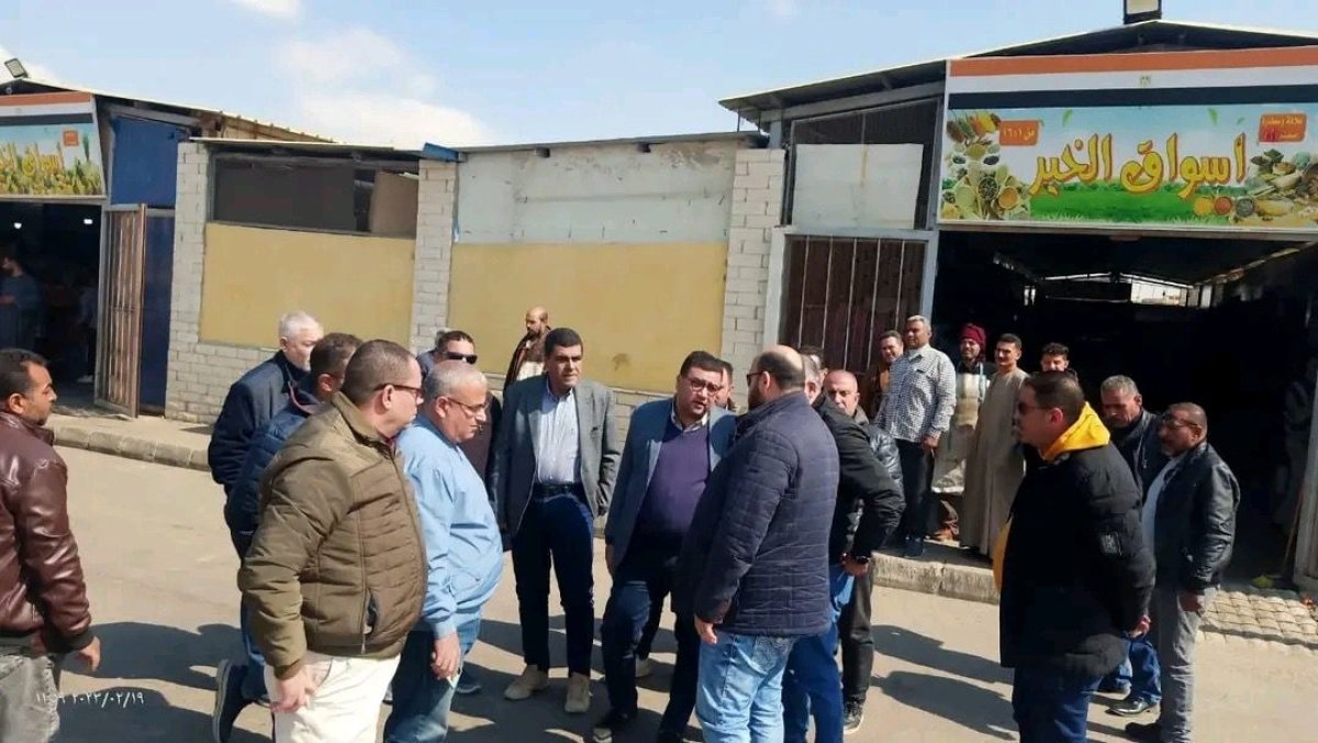 جولات ميدانية لرئيس جهاز مدينة العبور بأحياء المدينة والمحاور الرئيسية والمشروعات