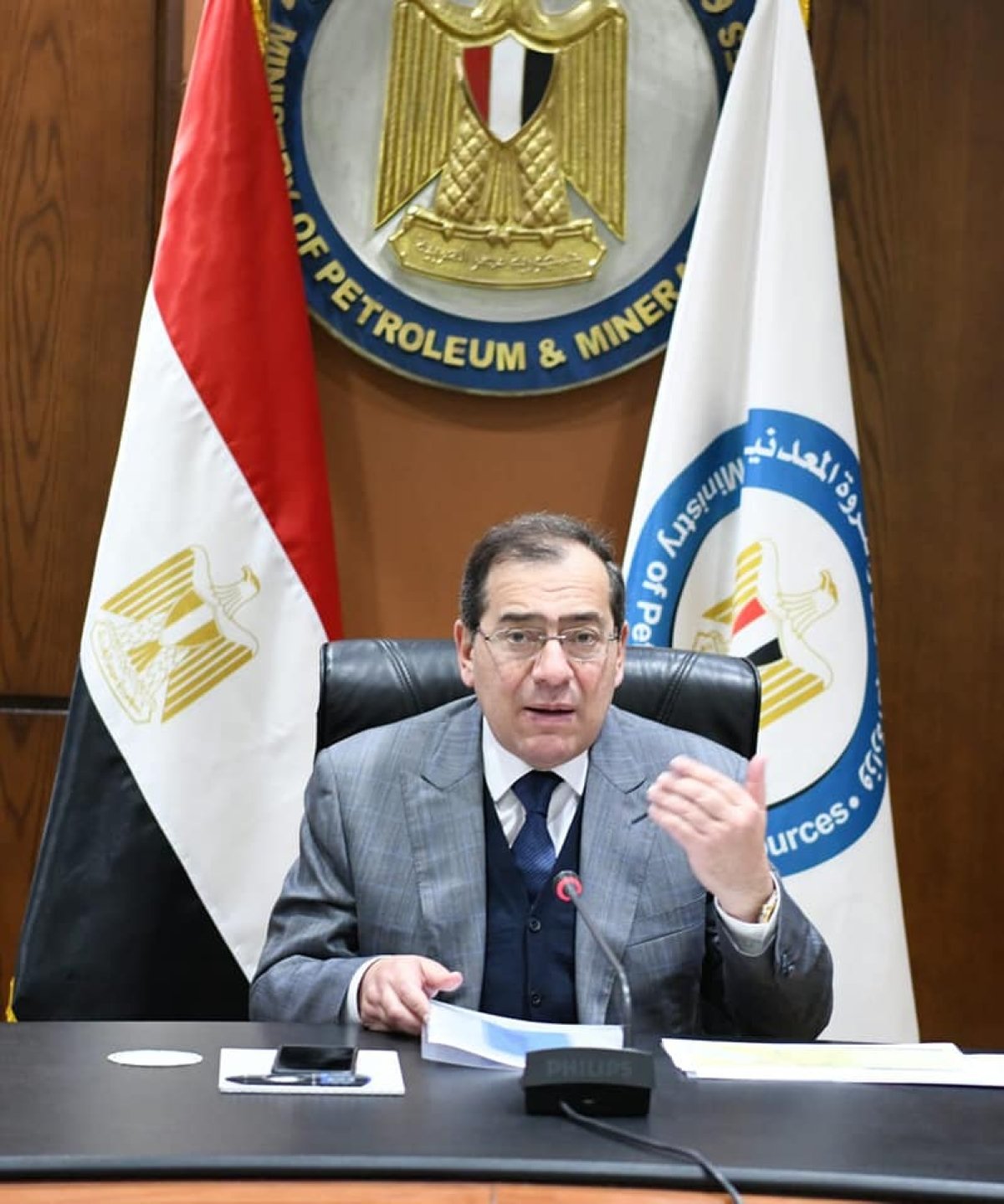 الملا: تحويل السيارات للغاز الطبيعي وفر أكثر من مليون طن وقود سائل خلال 2022