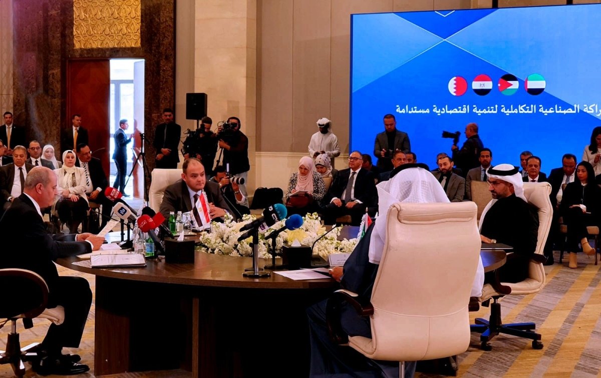 انطلاق الاجتماع الثالث للجنة العليا للشراكة الصناعية التكاملية بالعاصمة الأردنية عمّان