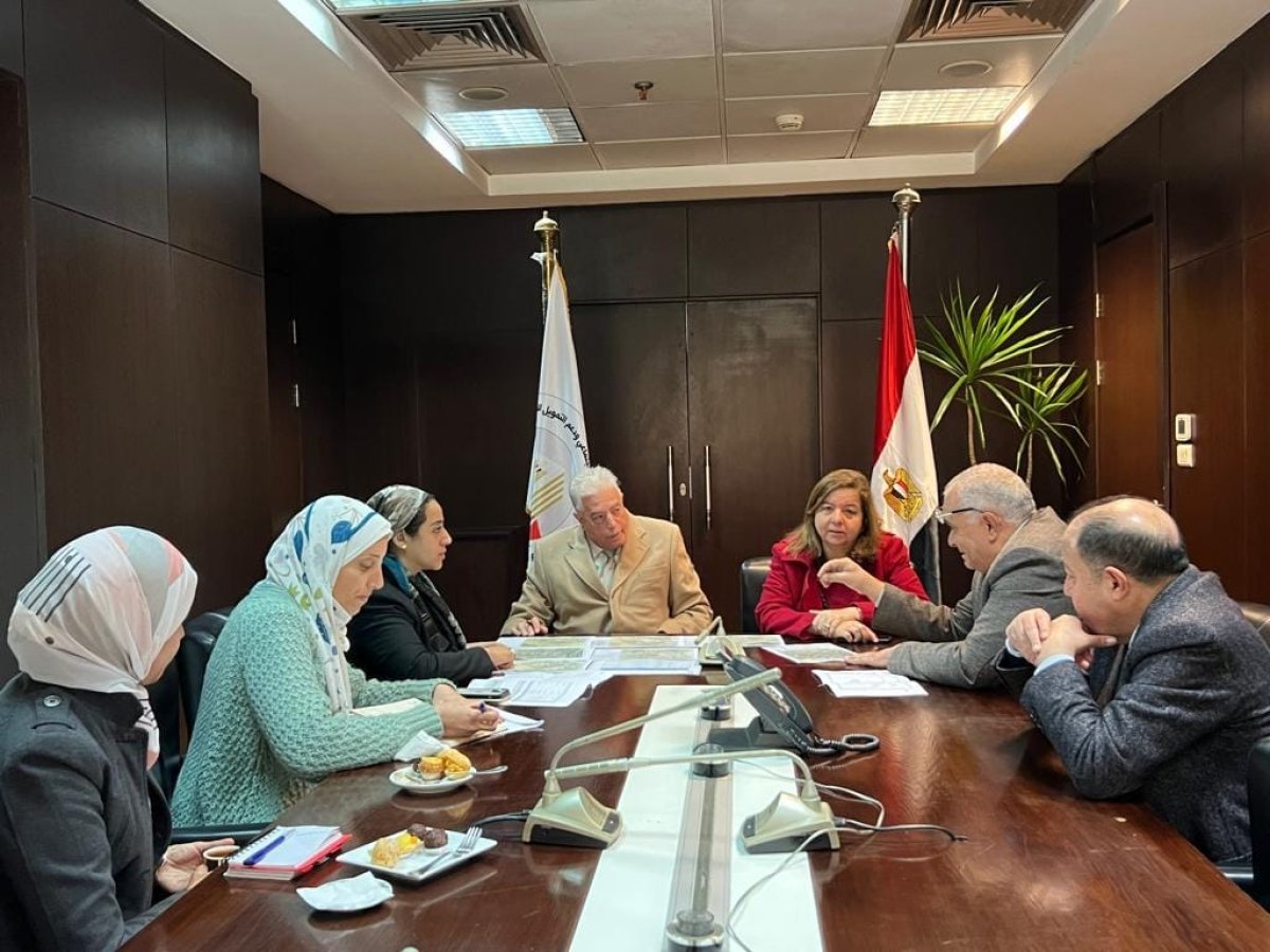 محافظ جنوب سيناء ورئيس " صندوق الإسكان الاجتماعي " يبحثان عدداً من ملفات العمل المشتركة