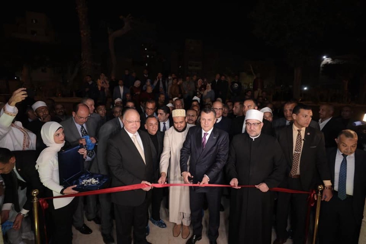  وزيرا السياحة والأوقاف ومحافظ القاهرة يفتتحون مسجد الحاكم بأمر الله بعد الانتهاء من ترميمه