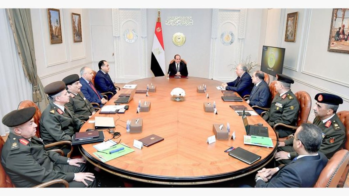 الرئيس السيسي يتابع موقف المشروع القومي للإنتاج الزراعي واستصلاح الأراضي بالدلتا الجديدة