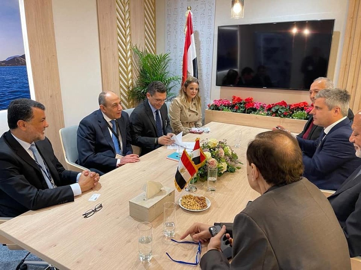  بروتوكولات تعاون لمصر للطيران وإير كايرو مع عدد من وكلاء السفر والسياحة