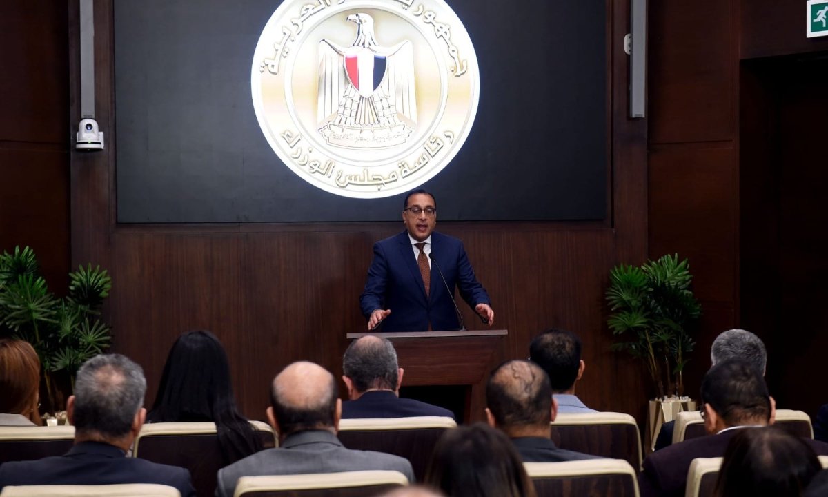 رئيس الوزراء: حزمة الحماية الاجتماعية التى وجه بها الرئيس تكلف الدولة 190 مليار جنيه
