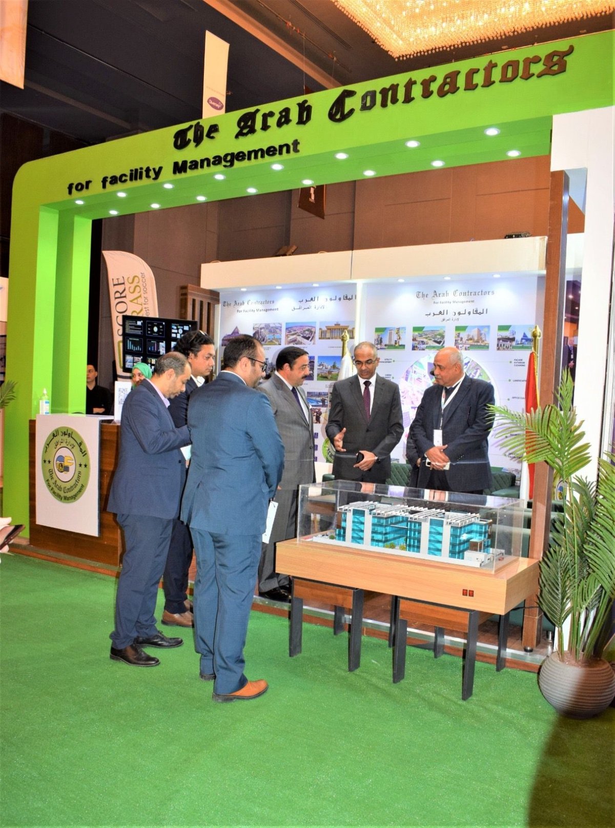 نائب وزير الإسكان للبنية الأساسية يتفقد منتدى إدارة المرافق والمنشآت المصرية