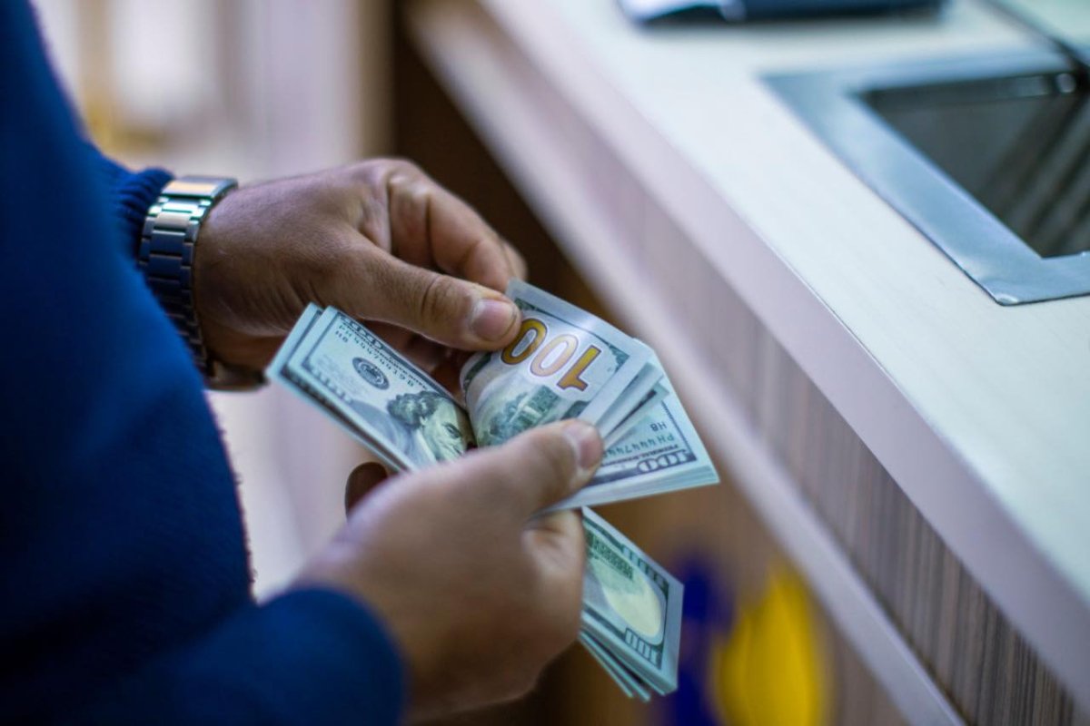 سعر الدولار مقابل الجنيه اليوم الإثنين 13 مارس