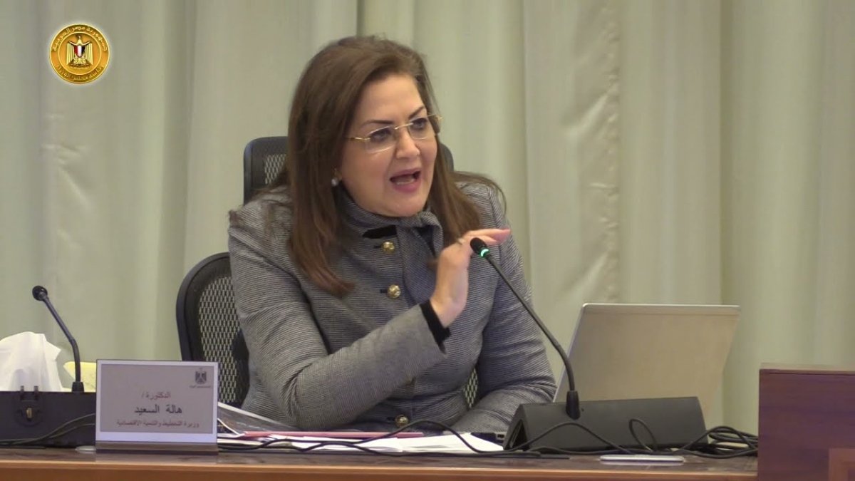 خلال اجتماع مجلس الوزراء اليوم .. وزيرة التخطيط تستعرض أهم مؤشرات أداء الاقتصاد المصري