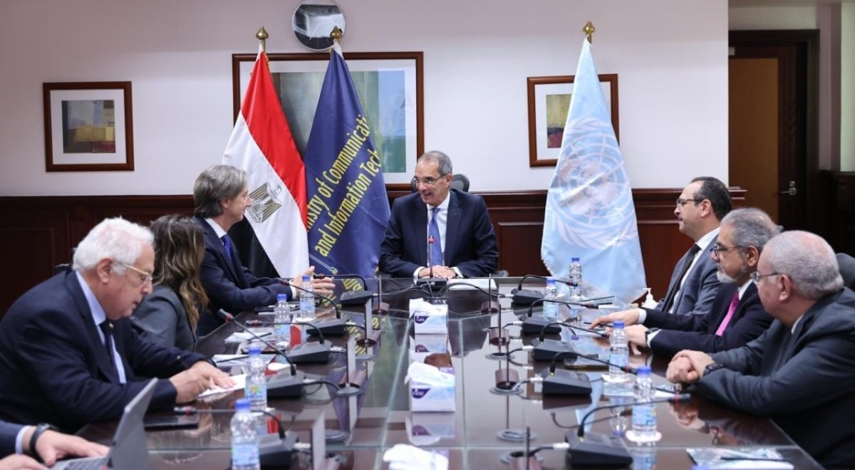  وزارة الاتصالات تتعاون مع برنامج الأمم المتحدة الإنمائى لتعزيز استخدام الذكاء الاصطناعي 