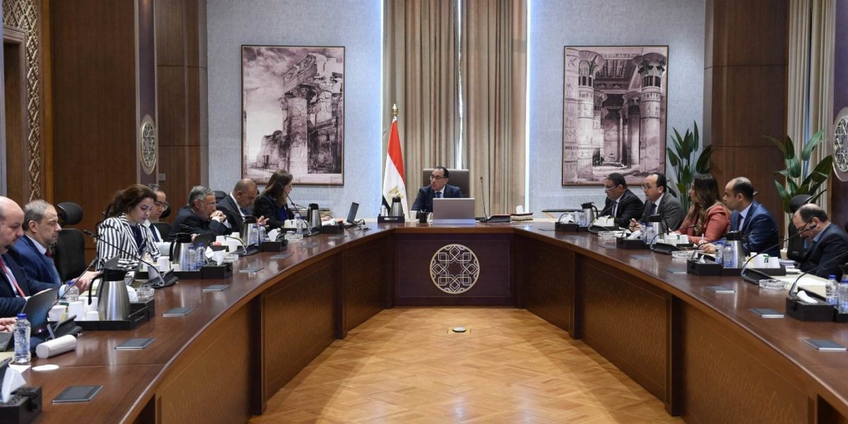 رئيس الوزراء يستعرض أبرز ملامح الخطة الاستثمارية للعام (2023-2024)