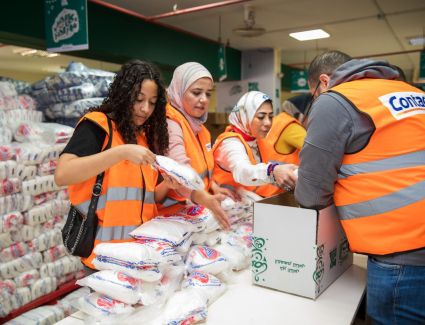 "كونتكت المالية القابضة" تكرم المتميزات احتفالا بالأم والمرأة المصرية