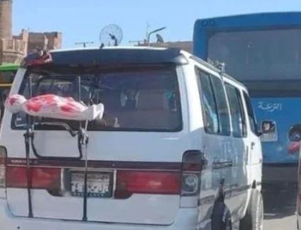 الداخلية تكشف حقيقة الطفل المكفن على ظهر ميكروباص بالمقطم