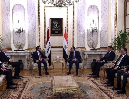 رئيس الوزراء يلتقي رئيس مجلس النواب العراقي والوفد المرافق له