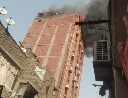 نشوب حريق هائل اندلع بكنيسة الأنبا إبرام في الزاوية الحمراء