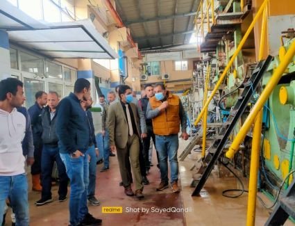  على مساحة 25 ألف م2.. رئيس جهاز " النوبارية الجديدة " يتفقد مصنع صناعات ورقية بالمنطقة الصناعية الأولى