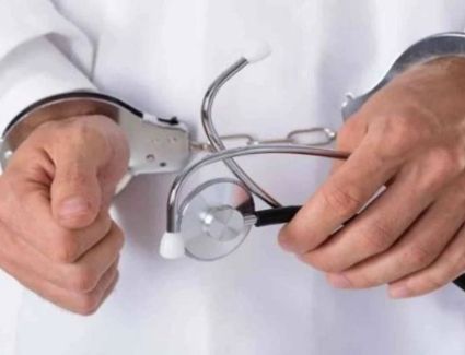 تخسيس وعلاج النحافة بأدوية مستوردة.. سقوط طبيب البساتين المزيف 