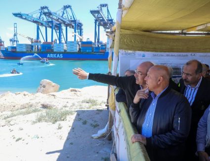 وزير النقل: محطة تحيا مصر متعددة الأغراض تستقبل 28 سفينة منذ بدء التشغيل التجريبي