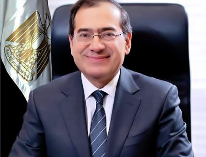 الملا: 2.8 مليار جنيه وفر سنوي من مشروعات استرجاع غازات الشعلة