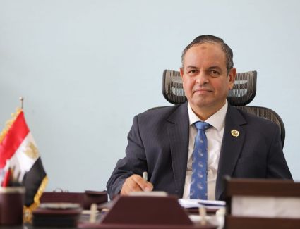 رئيس مصلحة الجمارك: تعديل ضوابط الإفراج المؤقت عن سيارات المصريين بالخارج والسياح والعابرين 