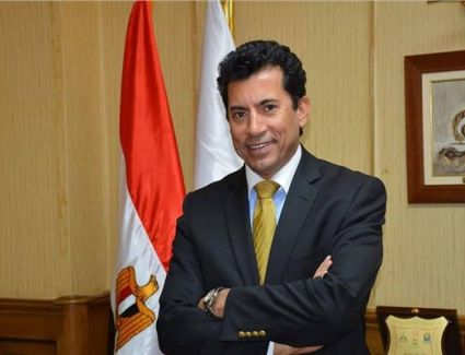 وزير الرياضة يُعلن استئناف النشاط الرياضي.. 25 يوليو