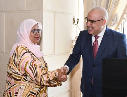 وزير الإسكان يلتقى مساعد الأمين العام للأمم المتحدة للإعداد لاستضافة مصر للمنتدى الحضرى العالمى