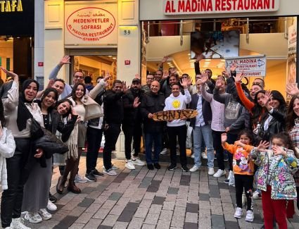 شركة ( إبنى للتطوير العقاري ) تنظم لموظفي الشركة رحلة سياحية بدولة تركيا