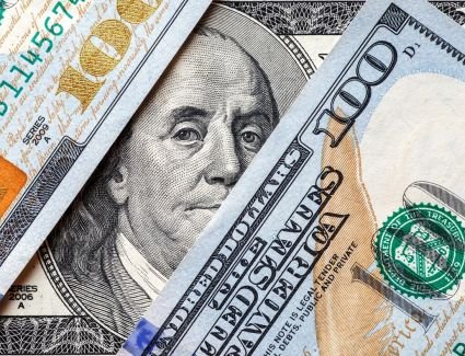 سعر الدولار مقابل الجنيه اليوم الإثنين 15-5-2023