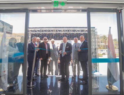 بنك قناة السويس يفتتح أحدث فروعه بمدينة الغردقة