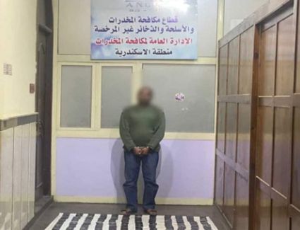 حشيش وآيس وشابو.. سقوط تاجر مخدرات بحوزته سموم بالملايين 