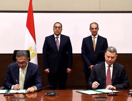 رئيس الوزراء يشهد مراسم توقيع بروتوكول تعاون بشأن دعم شركات قطاع تكنولوجيا المعلومات