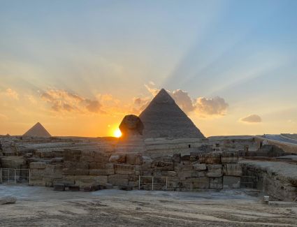 ظاهرة فلكية متميزة بمنطقة الأهرامات.. تعرف عليها 