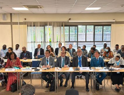 وزير الإسكان يناقش مع وزراء وممثلى الحكومات الأفريقية التحديات التي تواجه المدن الأفريقية