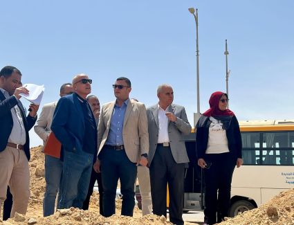 مسئولو " الإسكان " يتفقدون  سير العمل بمشروعات العاصمة الادارية الجديدة