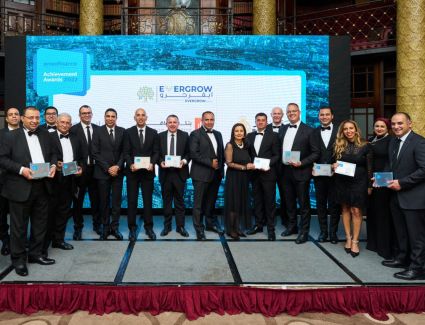 المصرف المتحد يحصد جائزتي أفضل تمويل للقروض المشتركة من مؤسسىة EMEA Finance 2022 العالمية 