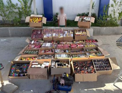 بحوزته مليون صاروخ.. ضبط صاحب ورشة لتصنيع الألعاب النارية بالفيوم 