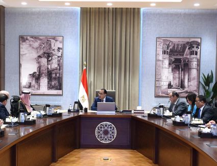 رئيس الوزراء يلتقي مسئولي شركة المراعي السعودية وتابعتها "بيتي للصناعات الغذائية"