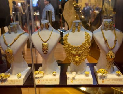 أسعار الذهب اليوم الأحد 9-7-2023