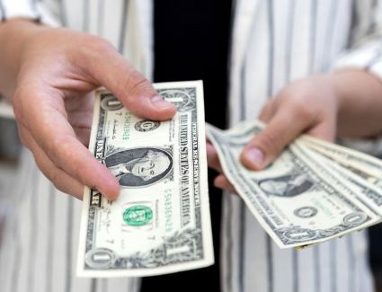 سعر الدولار اليوم الخميس 13-7-2023