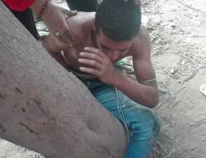 ربطوه في عمود النور.. تفاصيل ضبط لص دراجات نارية بالشرقية 