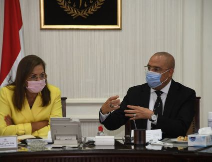 وزيرا الإسكان والتخطيط يبحثان سبل إدارة أصول الدولة غير المُستغلة 